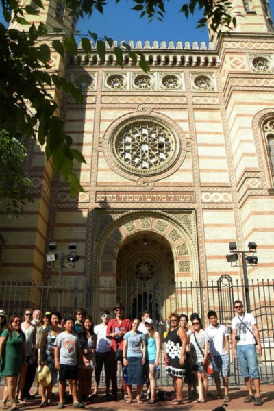 Jewish Quarter of Budapest Walking Tour - Seeing the Jewish Triangle Synagogues Without Entering