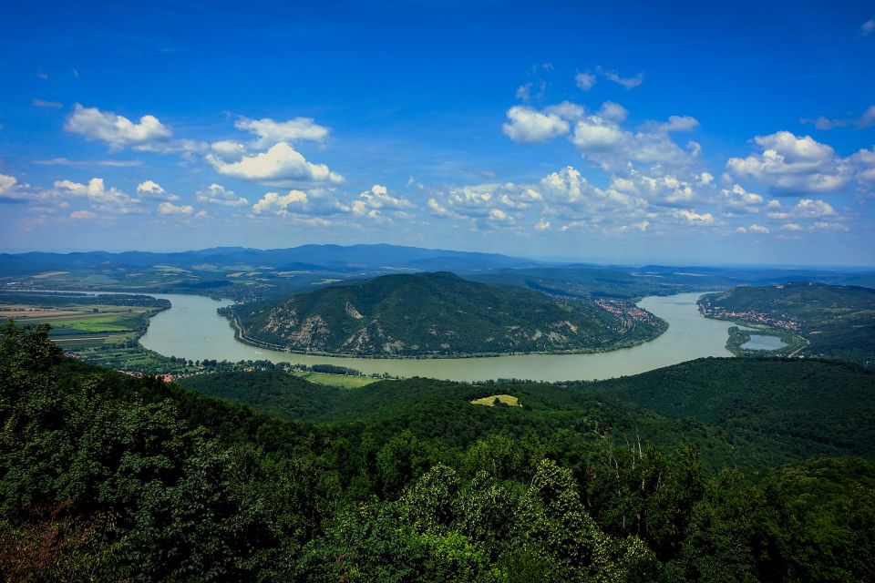 One Day Wonder Hike - The Essence of the Danube Bend - Downhill through a wild valley where water did the carving