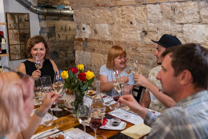 Palace District Evening Culinary, Wine, and History Walk - Price and Value: What $145 Buys You in Budapest