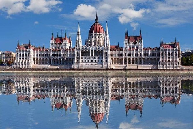 Private 4 Hours Budapest city tour and 3 hours Széchenyi thermal spa relax - St. Stephen’s Basilica: the interior makes the difference