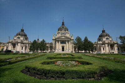 Private Budapest All In One Walking Tour with Strudel Stop - Hotel Pickup and Public Transport Tickets: Less Stress, More City
