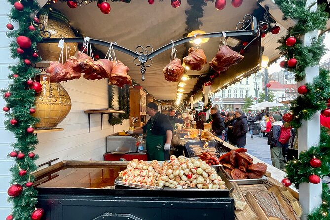 Private Budapest Christmas Market Tour with Chimney Cake & Mulled Wine - The route: Vörösmarty Square in 30 minutes