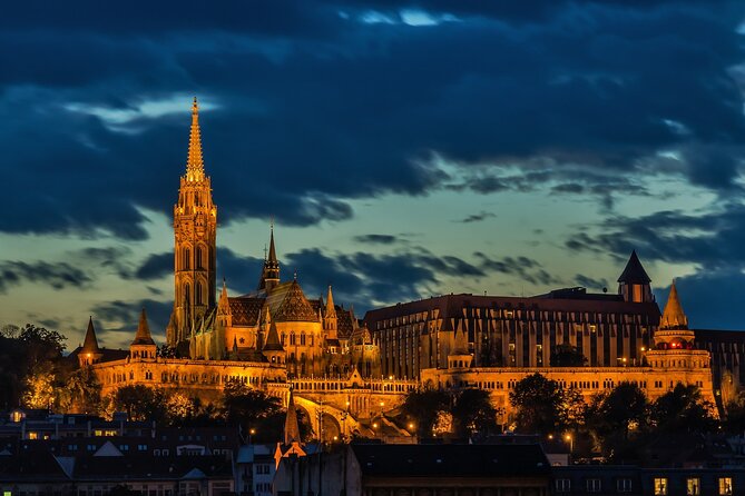 Private Budapest Sightseeing Tour: Royal Castle, Heroes Square, Chain Bridge - Price and value: what $235.51 buys you in real terms