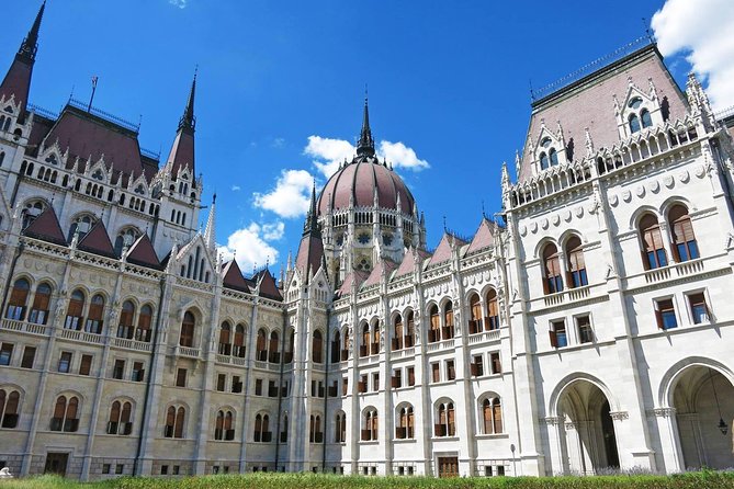 Private City Tour in Budapest 6 hours - Buda Castle hill: royal palace area, Matthias Church, and Fishermen’s Bastion