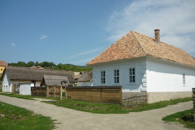 Private day trip: Budapest to Szentendre, Visegrad and Esztergom - Price and value: what you’re really paying for