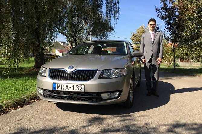 Private Horse Riding near Budapest with transport - Transport and timing: how to get there without drama