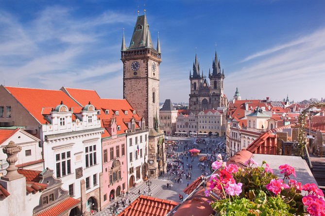 Private Transfer from Budapest to Prague with 2 hours for sightseeing - Vehicle comfort and luggage space for every group size