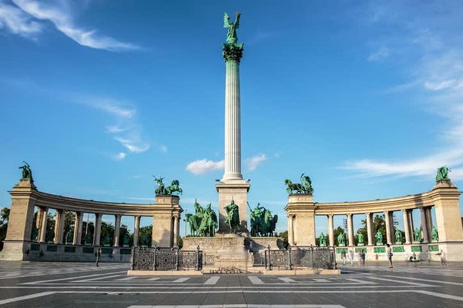 Private Transfer from Budapest to Vienna with a great guided tour in Bratislava - Price and what you’re really paying for (and why it can make sense)