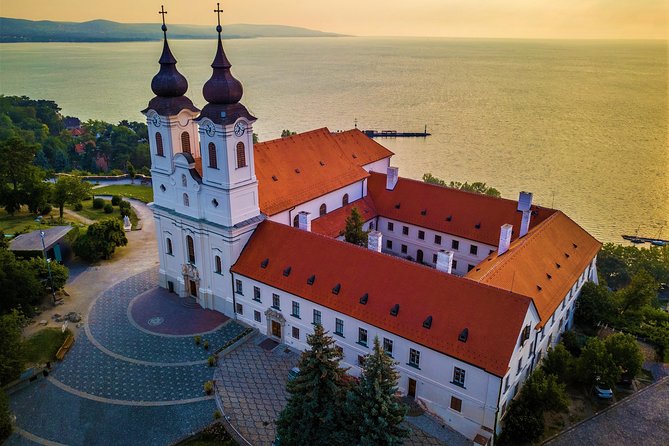 Private Transfer from Vienna to Budapest or Budapest to Vienna - Turning the Route Into Sightseeing: Stops You Can Choose