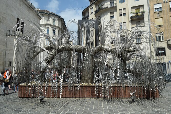 Private Walking Tour in The Jewish District Budapest - District VII and a closing moment at Shoes on the Danube