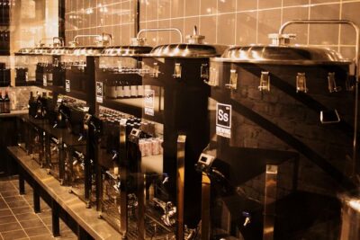 SÖR - The Ultimate Budapest Craft Beer Tour - The Evening Plan: How a 2.5-Hour Crawl Fits Together
