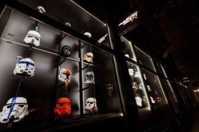 Star Wars story Museum Ticket Pass - 250+ authenticated collectibles and the movie-accurate scale