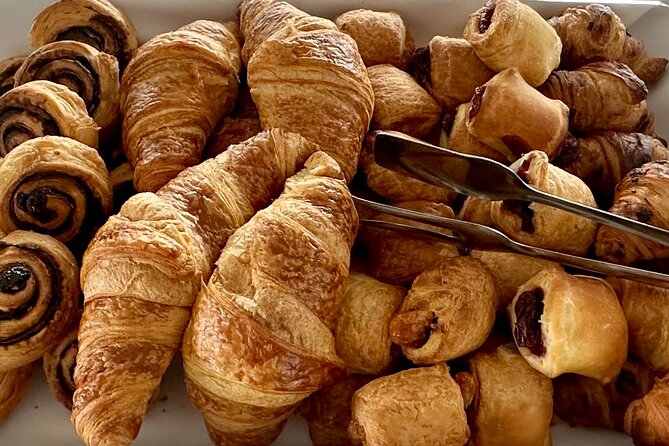 Summer Danube Brunch Cruise in Budapest - What you get from a Danube brunch cruise in Budapest