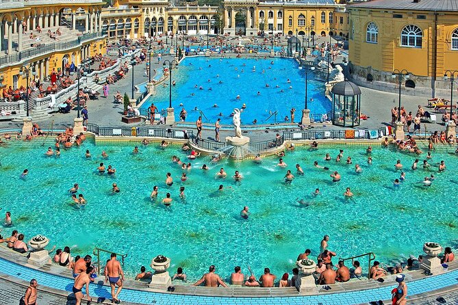 Széchenyi Thermal Spa Palm House Pass - Exclusive Area - The main thermal pools: you still get the classic Széchenyi experience