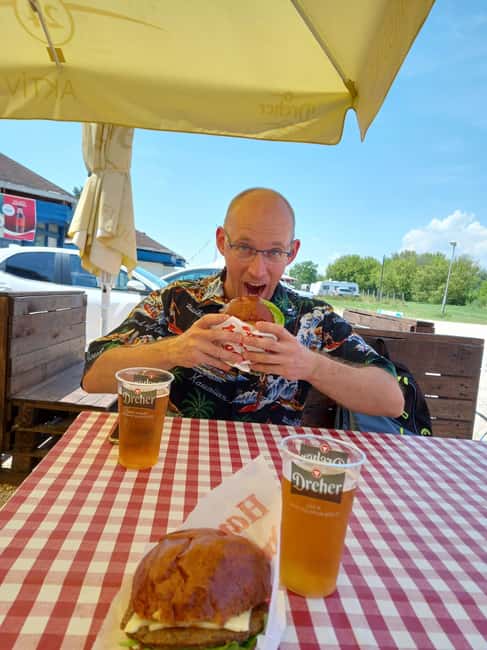 Szentendre by Bike: Self Guided Bike Rental Package! - Following EuroVelo 6: your scenic framework for the day