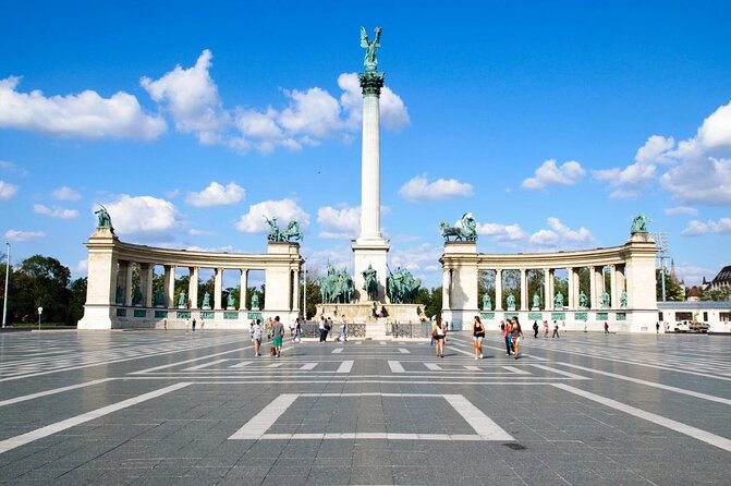 Taste Budapest - Fat Boy Foodies Walk - The quick take: why this Budapest food walk earns its hype