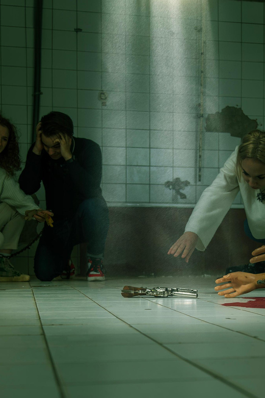 The Real Saw | Escape Room by PÁNiQ SZOBA - Game master guidance: help is there, but it can change how your team thinks