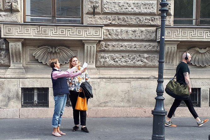 Unique city walk with legends - Andrássy Avenue for one full hour: where the city’s power shows